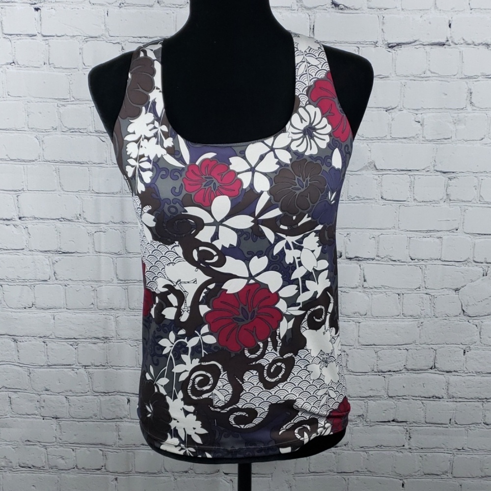 Athleta Workout Tank Top. Underwire support bra. Very pretty.